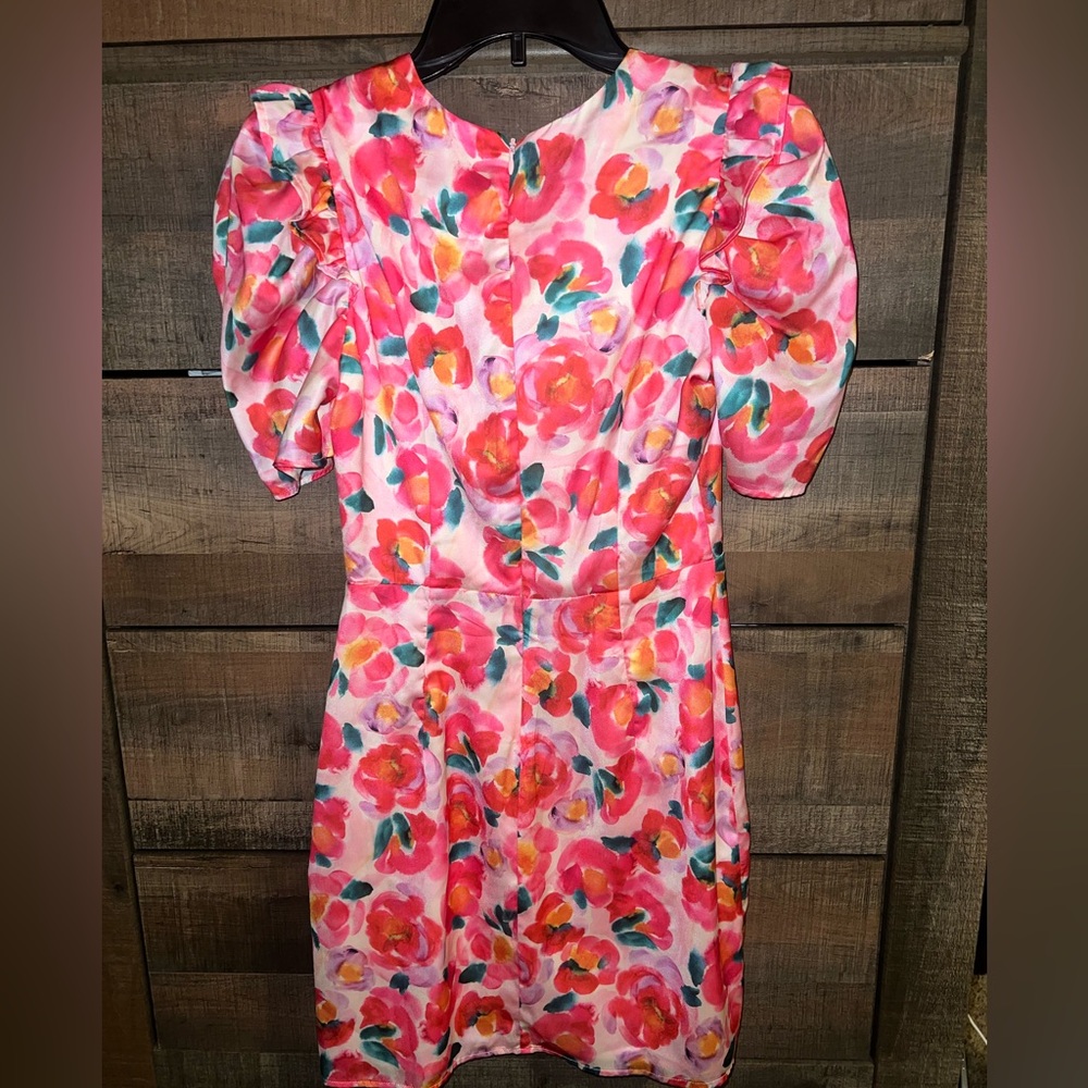 Adelyn Rae Floral Dress - Picture 2 of 4